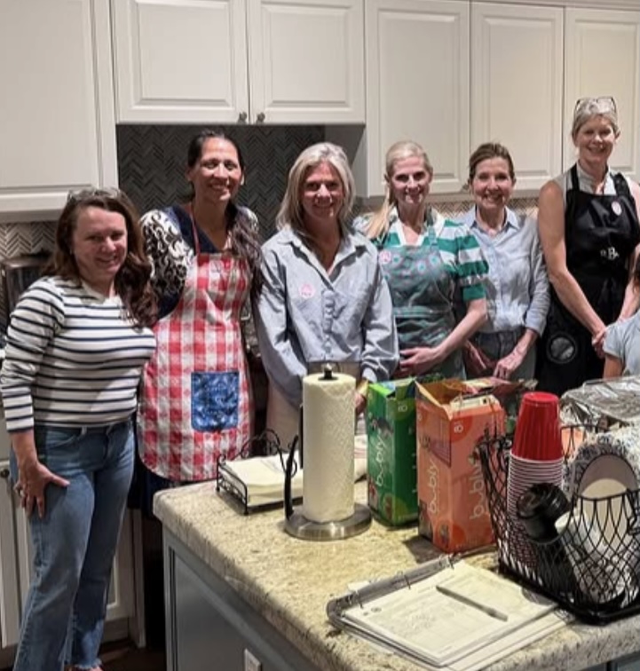 HVA Hearts & Hands volunteers at a Fisher House dinner